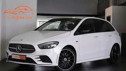Occasion 2020 Mercedes B250 AMG line MPV | € 25.499 (Eerlijke prijs)