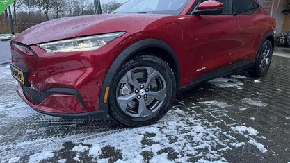 Occasion 2021 Ford Mustang Mach-E SUV | € 17.950 (Goede deal)