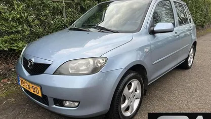 Occasion 2004 Mazda 2 Sportive Hatchback | € 1.845 (Eerlijke prijs)