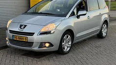 Grijs Gebruikt 2010 Peugeot 5008 MPV | € 2.750 (Eerlijke prijs)