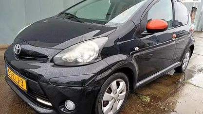 Occasion 2013 Toyota Aygo Hatchback | € 4.495 (Eerlijke prijs)