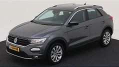 Grijs Gebruikt 2020 VW T-Roc Style SUV | € 24.750 (Goede deal)