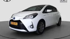 Wit Gebruikt 2020 Toyota Yaris Hatchback | € 18.950 (Eerlijke prijs)