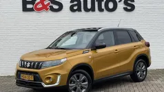 Geel, metallic lak Gebruikt 2024 Suzuki Vitara SUV | € 28.900 (Eerlijke prijs)