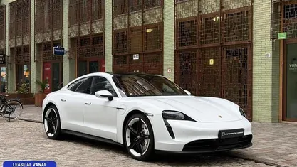 Wit Gebruikt 2020 Porsche Taycan 4S Sedan | € 55.950 (Super prijs)
