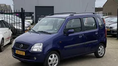 Blauw, metallic lak Gebruikt 2001 Opel Agila Elegance Hatchback | € 995 (Eerlijke prijs)