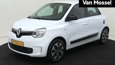 Gebruikt 2022 Renault Twingo LIMITED Hatchback | € 13.235 (Eerlijke prijs)