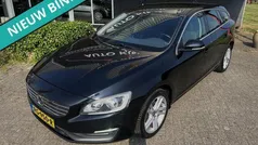 Zwart Gebruikt 2013 Volvo V60 Summum Stationwagen | € 5.950 (Eerlijke prijs)