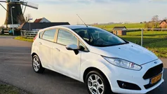 Wit Gebruikt 2017 Ford Fiesta Style Hatchback | € 8.950 (Eerlijke prijs)