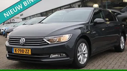 Occasion VW Passat Edition 150 PK (110 kW) 2018 Grijs Sedan