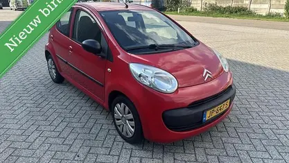 Rood Gebruikt 2008 Citroën C1 Hatchback | € 1.250 (Eerlijke prijs)