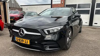 Occasion Mercedes A180 Business 136 PK (100 kW) 2019 Zwart Sedan