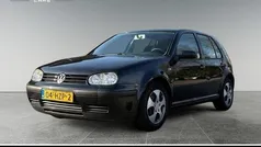 Zwart Gebruikt 2002 VW Golf IV Hatchback | € 449 (Super prijs)