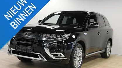 Occasion Mitsubishi Outlander Intense+ 135 PK (99 kW) 2020 SUV