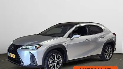 Occasion Lexus UX 250h Sport Design Packet 179 PK (131 kW) 2024 Grijs SUV