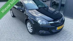 Zwart Gebruikt 2009 Opel Astra GTC Cosmo Hatchback | € 3.499 (Super prijs)