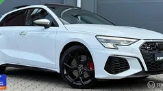 Wit Gebruikt 2022 Audi S3 Sportback S-Line Hatchback | € 44.950 (Eerlijke prijs)