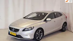 Gebruikt 2015 Volvo V40 R-Design Stationwagen | € 12.999 (Eerlijke prijs)