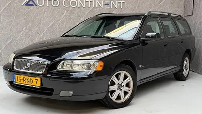 Zwart Occasion 2006 Volvo V70 Stationwagen | € 4.950 (Eerlijke prijs)