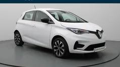 Blanc glacier Gebruikt 2022 Renault Zoe LIMITED Hatchback | € 15.290 (Eerlijke prijs)