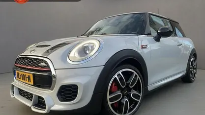 Occasion 2016 Mini John Cooper Works Chili Hatchback | € 18.900 (Eerlijke prijs)