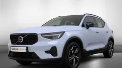 Blauw Gebruikt 2024 Volvo XC40 Plus SUV | € 43.935 (Eerlijke prijs)