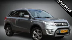 Grijs Gebruikt 2017 Suzuki Vitara Exclusive SUV | € 13.950 (Eerlijke prijs)