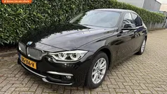 Gebruikt 2019 BMW 318 Luxury Line Sedan | € 18.950 (Super prijs)