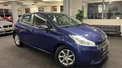 Blauw Gebruikt 2014 Peugeot 208 Allure Hatchback | € 4.495 (Eerlijke prijs)