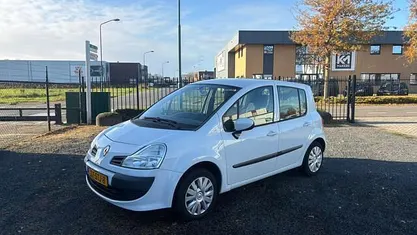 Occasion Renault Modus Authentique 75 PK (55 kW) 2011 Wit MPV