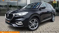 Zwart (metallic) Gebruikt 2022 MG EHS Luxury SUV | € 18.900 (Eerlijke prijs)