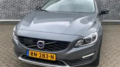 Gebruikt 2018 Volvo V60 CC Stationwagen | € 26.694 (Eerlijke prijs)