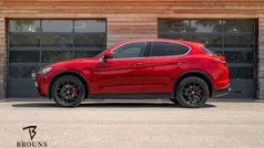 Rood Gebruikt 2017 Alfa Romeo Stelvio Competizione SUV | € 26.950 (Eerlijke prijs)