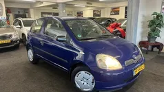 Gebruikt 2000 Toyota Yaris Luna Hatchback | € 895 (Eerlijke prijs)
