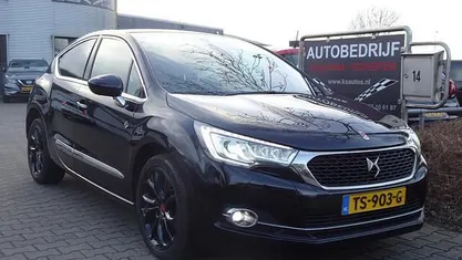 Occasion DS Automobiles DS4 Performance 165 PK (121 kW) 2018 Zwart Hatchback