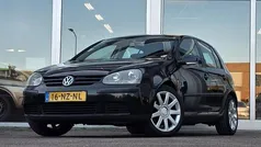 Zwart Gebruikt 2004 VW Golf IV Trendline Hatchback | € 2.494 (Eerlijke prijs)