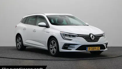 Occasion 2022 Renault Mégane GrandTour Intens Stationwagen | € 16.940 (Eerlijke prijs)