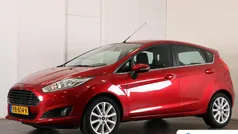 Rood Gebruikt 2017 Ford Fiesta Titanium Hatchback | € 12.595 (Eerlijke prijs)