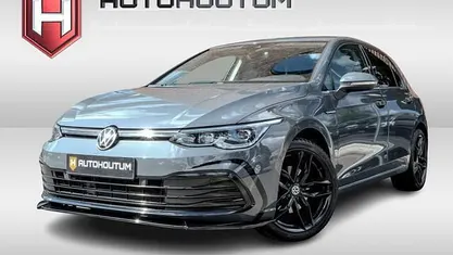 Occasion 2020 VW Golf VII Style Hatchback | € 23.495 (Eerlijke prijs)