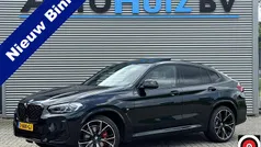 Zwart Gebruikt 2022 BMW X4 Executive SUV | € 56.990 (Eerlijke prijs)