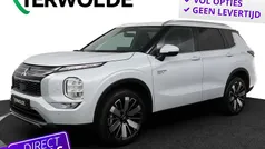 Gebruikt 2025 Mitsubishi Outlander P-HEV Edition SUV | € 56.285 (Eerlijke prijs)