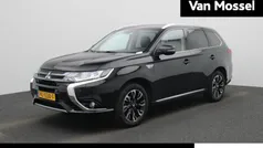 Gebruikt 2015 Mitsubishi Outlander P-HEV Instyle SUV | € 15.900 (Eerlijke prijs)