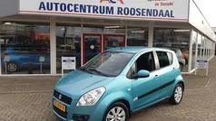 Groen (metallic) Gebruikt 2009 Suzuki Splash Exclusive Hatchback | € 4.499 (Eerlijke prijs)