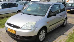 Grijs Gebruikt 2005 Ford Fiesta Style Hatchback | € 950 (Goede deal)