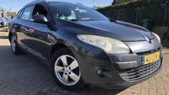 Grijs Gebruikt 2010 Renault Mégane GrandTour Dynamique Stationwagen | € 2.999 (Eerlijke prijs)
