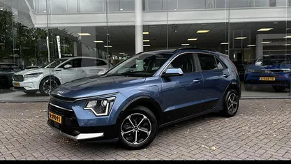 Blauw Gebruikt 2022 Kia Niro SUV | € 28.495 (Eerlijke prijs)