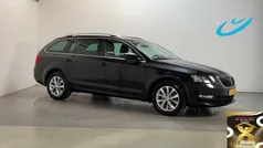 Zwart Gebruikt 2019 Skoda Octavia Business Line Stationwagen | € 12.900 (Eerlijke prijs)
