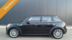 Zwart Gebruikt 2017 Mini Cooper Hatchback | € 9.750 (Super prijs)
