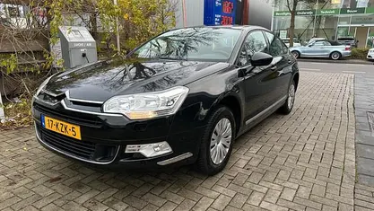 Zwart Gebruikt 2010 Citroën C5 Comfort Sedan | € 4.750 (Eerlijke prijs)
