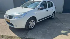Gebruikt 2010 Dacia Sandero Ambiance Hatchback | € 2.499 (Eerlijke prijs)